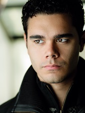 Elliot Madore