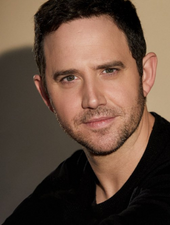 Santino Fontana